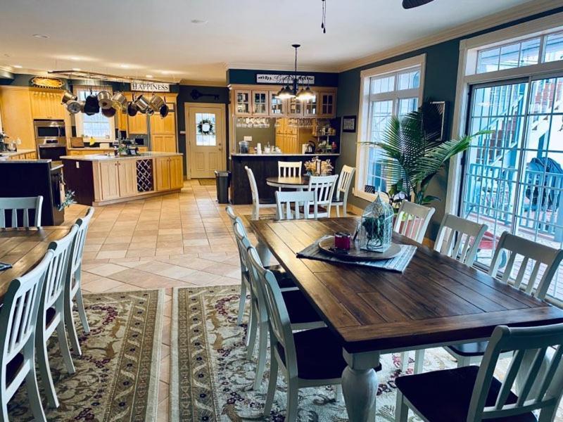 Barren Breeze Bed And Breakfast Lucas ภายนอก รูปภาพ